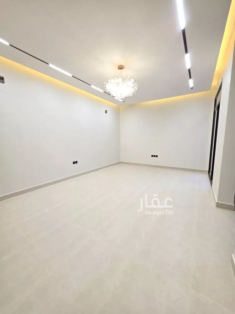 Villa for Sale in Riyadh Al Maizilah 11