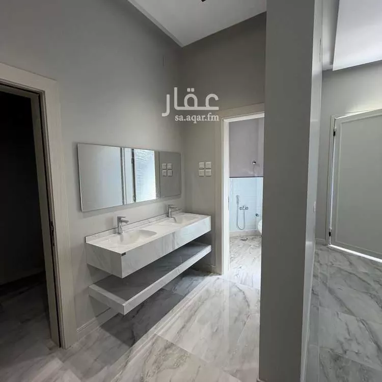 شقة للبيع في شارع أبي الفتوح الناصري, حي النقرة, مدينة حائل, منطقة حائل صورة 2