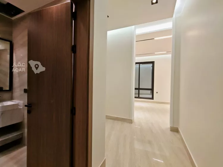 Villa for Sale in Riyadh Al Arid 14