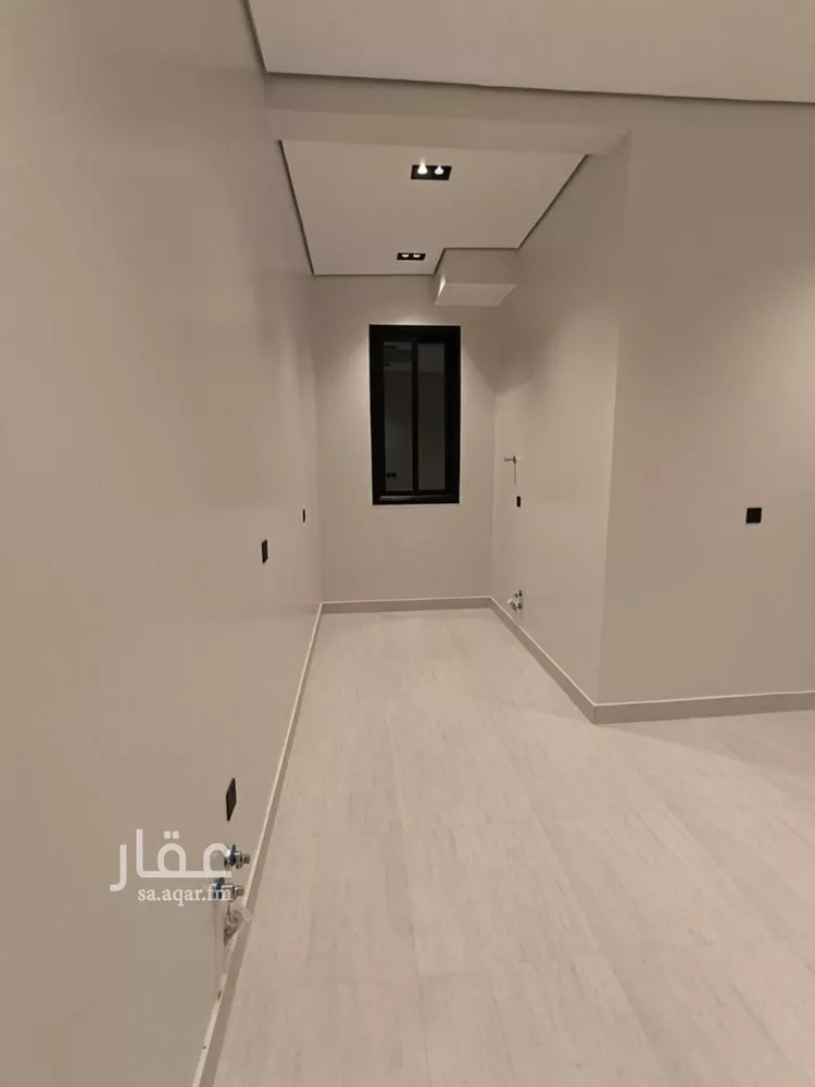 دور للبيع في شارع رقم 322, حي المونسية, مدينة الرياض, منطقة الرياض صورة 5