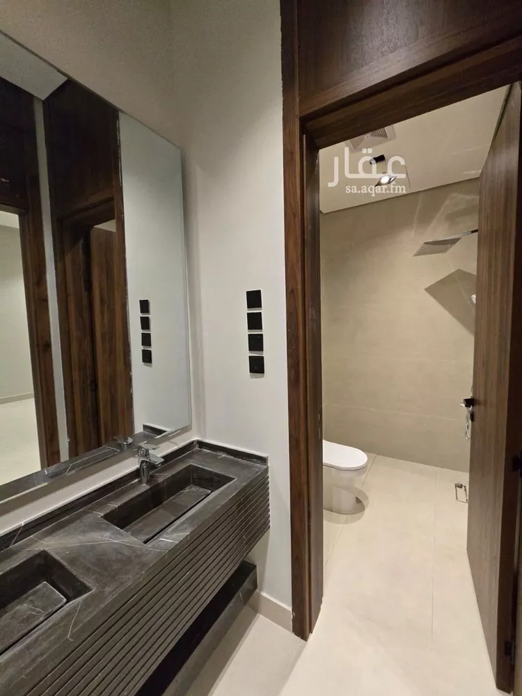Floor for Sale in Riyadh Al Yarmouk ุตูุฑุฉ 4