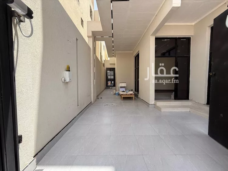 فيلا للبيع في شارع ناصر الرشيد, حي الرمال, مدينة الرياض, منطقة الرياض صورة 2