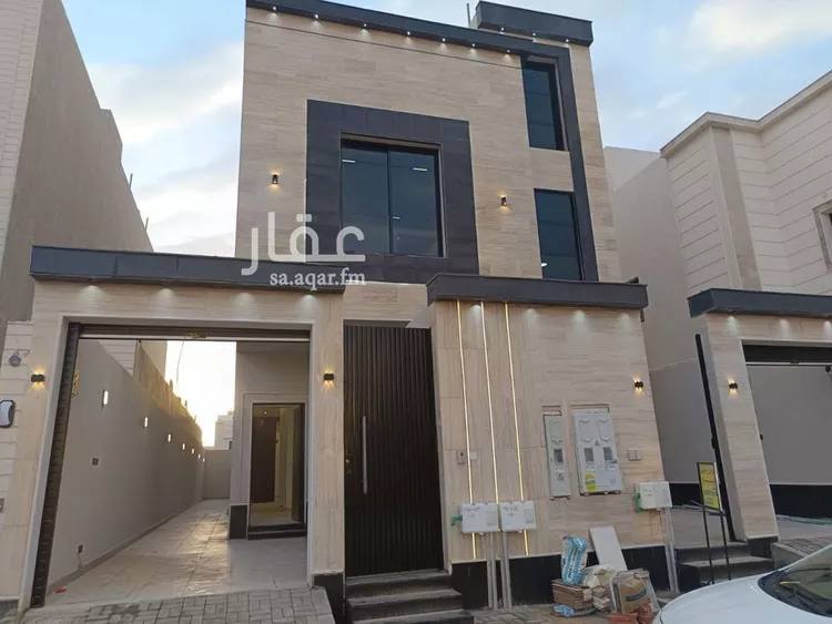 دور للبيع في شارع الفاكهي, حي القادسية, مدينة الرياض, منطقة الرياض