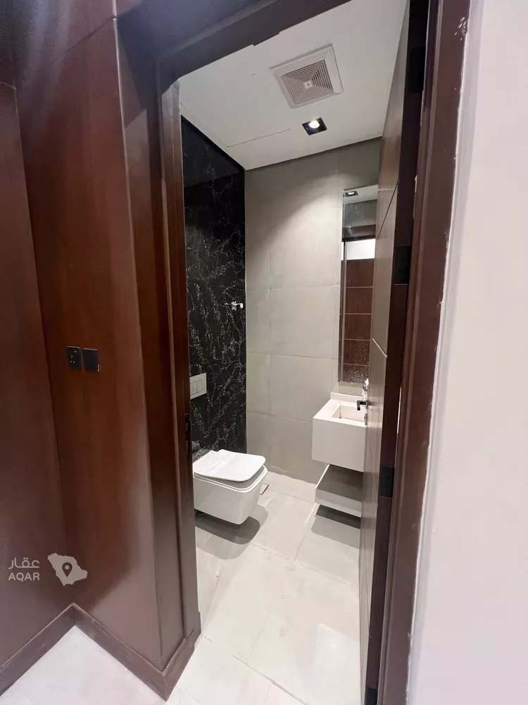 شقة للبيع في شارع عمير بن سنان بن عرفطة, حي المونسية, مدينة الرياض, منطقة الرياض 4