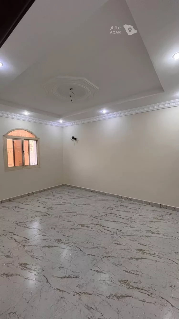 Apartment for Rent in Jeddah As Safaa 4