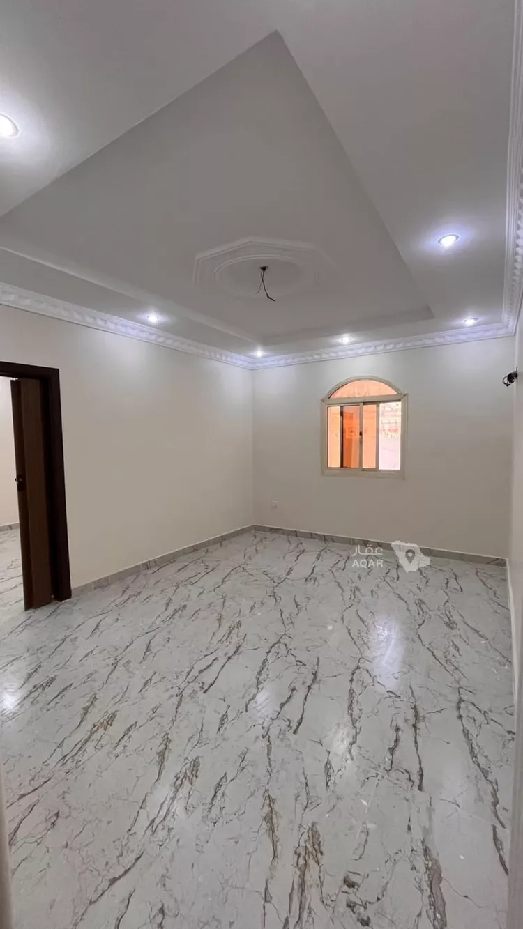Apartment for Rent in Jeddah As Safaa 15