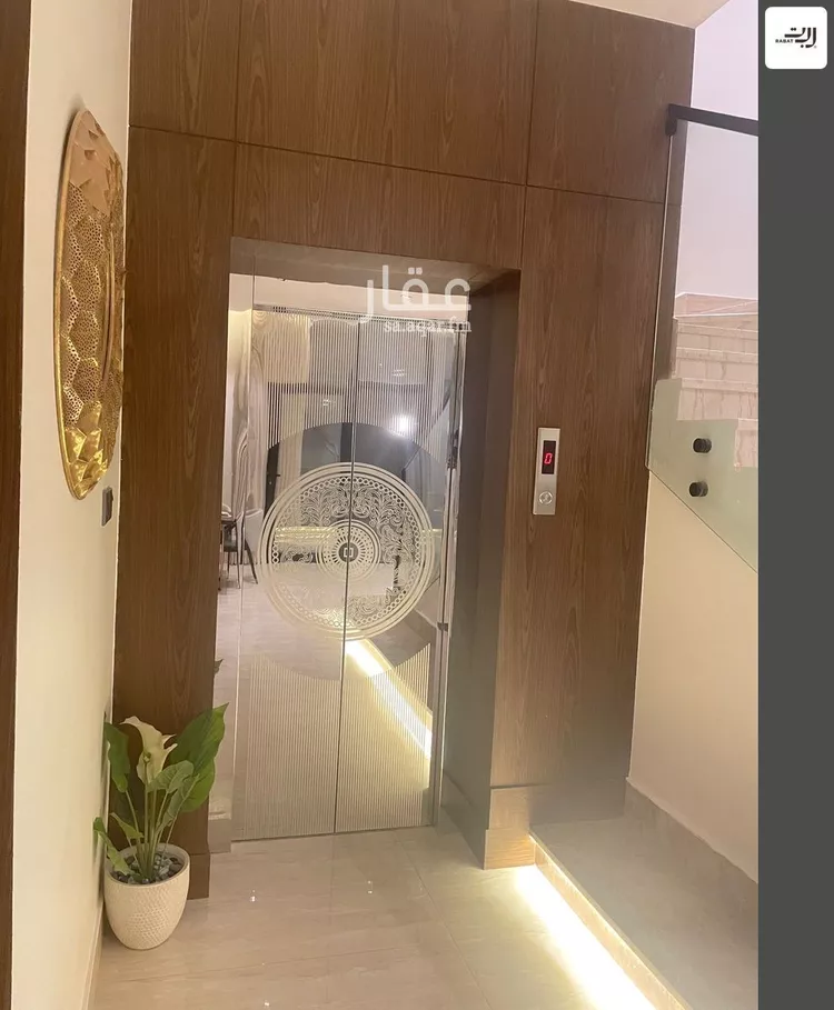 فيلا للبيع في شارع عبدالله بن مالك, حي القيروان, مدينة الرياض, منطقة الرياض صورة 4