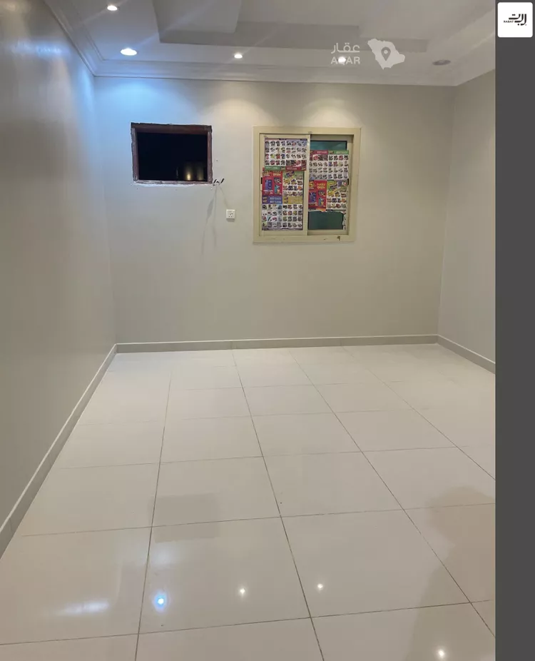 Floor for Rent in Riyadh Al Qirawan 13