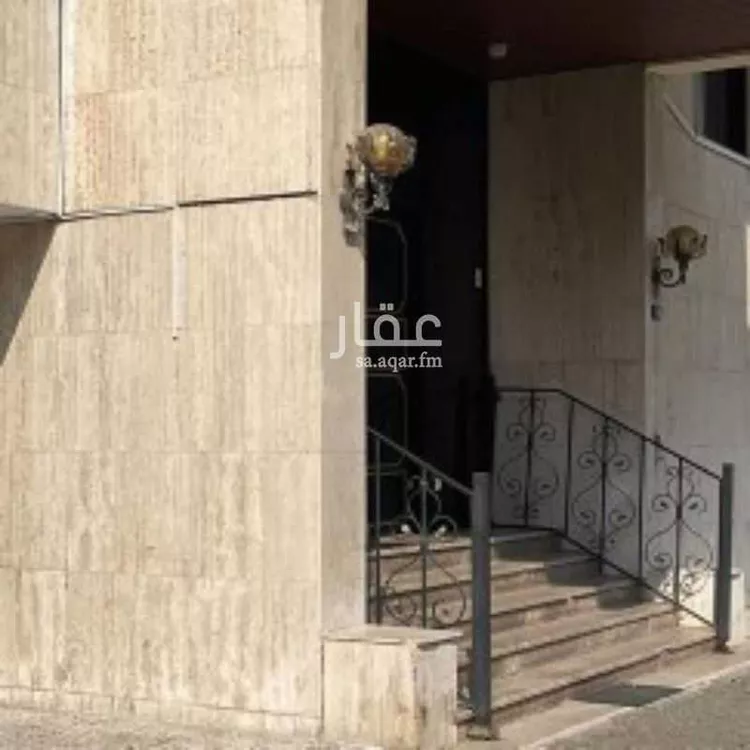 Building for Sale in Jeddah Al Ruwais صورة 2