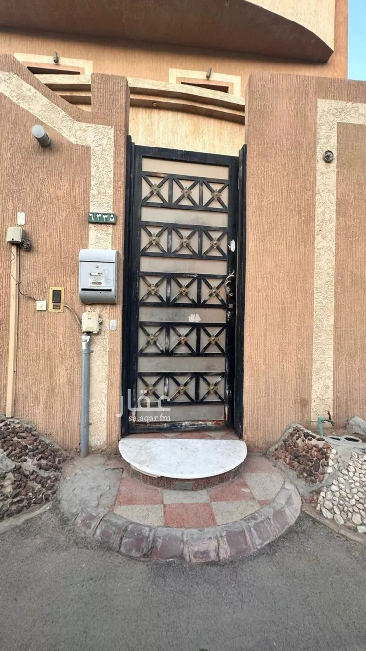 فيلا للبيع في شارع أبي السعود بن ظهيرة, حي الرمال, مدينة الرياض, منطقة الرياض صورة 2