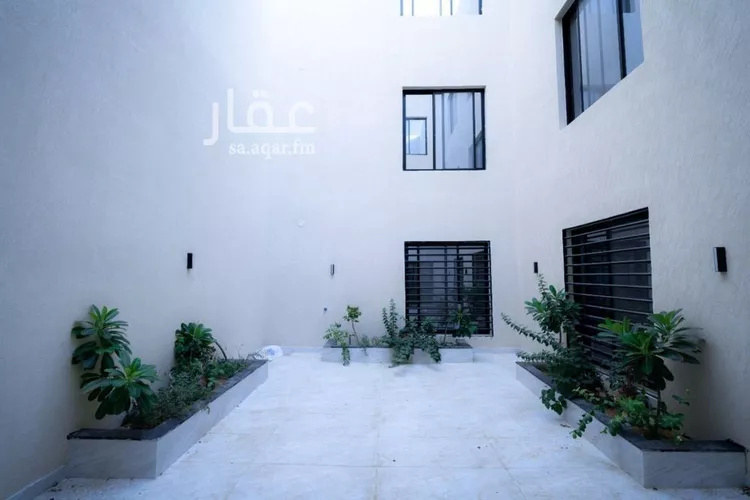 فيلا للبيع في شارع رقم 180, حي المونسية, مدينة الرياض, منطقة الرياض صورة 2