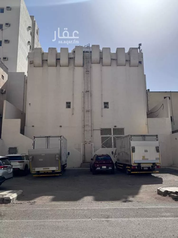 محل للإيجار في شارع الملك عبدالله بن عبدالعزيز, حي العنابس, مدينة المدينه المنوره, منطقة المدينة المنورة صورة 3