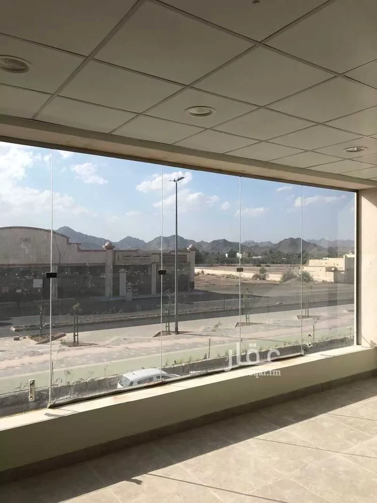 مكتب تجاري للإيجار في شارع طريق عثمان بن عفان, حي الشهداء, مدينة المدينة المنورة, منطقة المدينة المنورة صورة 4