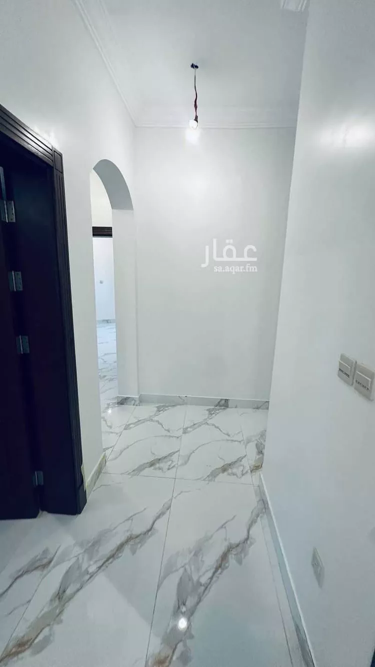 فيلا للإيجار في شارع حسين فايز, حي العزيزية, مدينة جدة, منطقة مكة المكرمة 10
