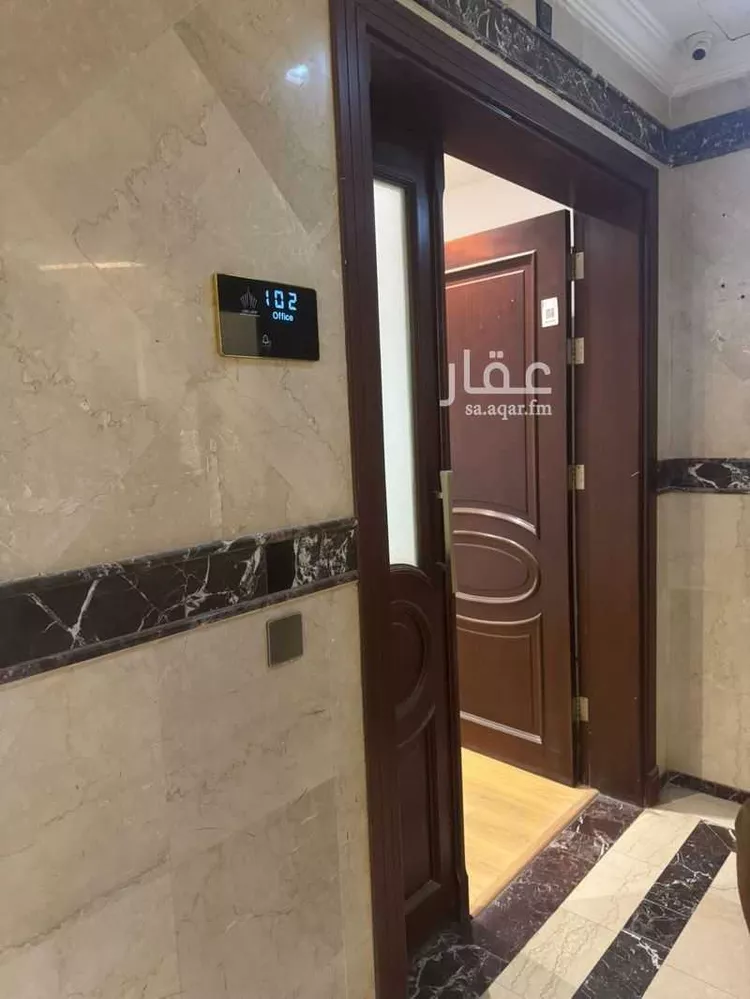 عمارة للإيجار في شارع طريق المدينة المنورة فرعي, حي الفيصلية, مدينة جدة, منطقة مكة المكرمة