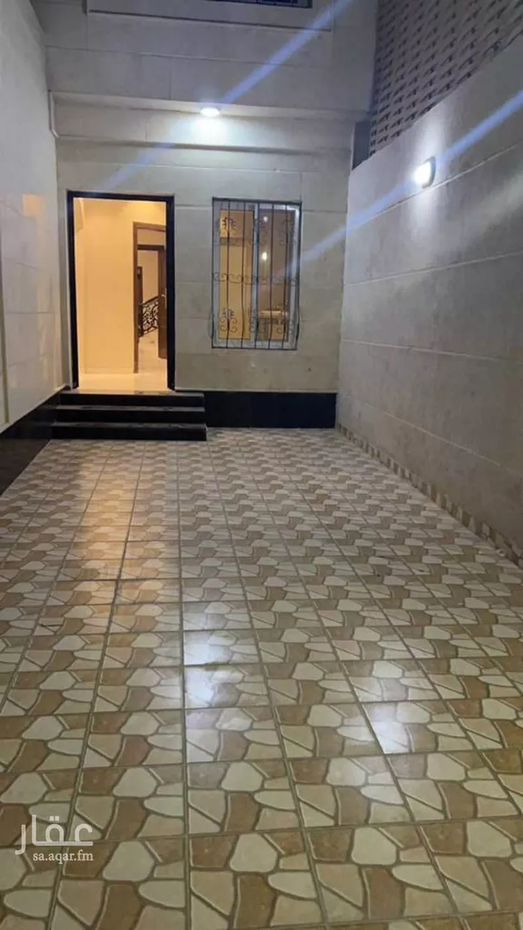 فيلا للإيجار في شارع احمد بن عجيان, حي طيبة, مدينة الدمام, المنطقة الشرقية صورة 5