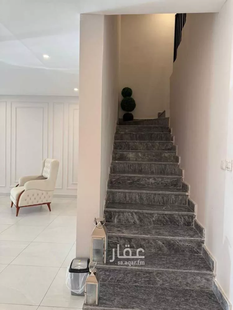 فيلا للإيجار في شارع الفيروز ابادي, حي الراكة الشمالية, مدينة الدمام, المنطقة الشرقية صورة 4