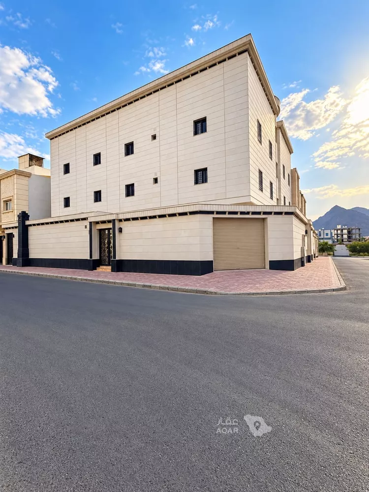 عمارة للبيع في شارع سليمان بن خلف, حي الرانوناء, مدينة المدينة المنورة, منطقة المدينة المنورة 2