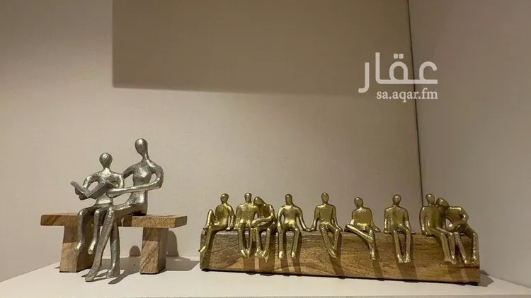 شقة للإيجار في شارع الامير مقرن بن عبدالعزيز, حي مغرزات, مدينة الرياض, منطقة الرياض صورة 4