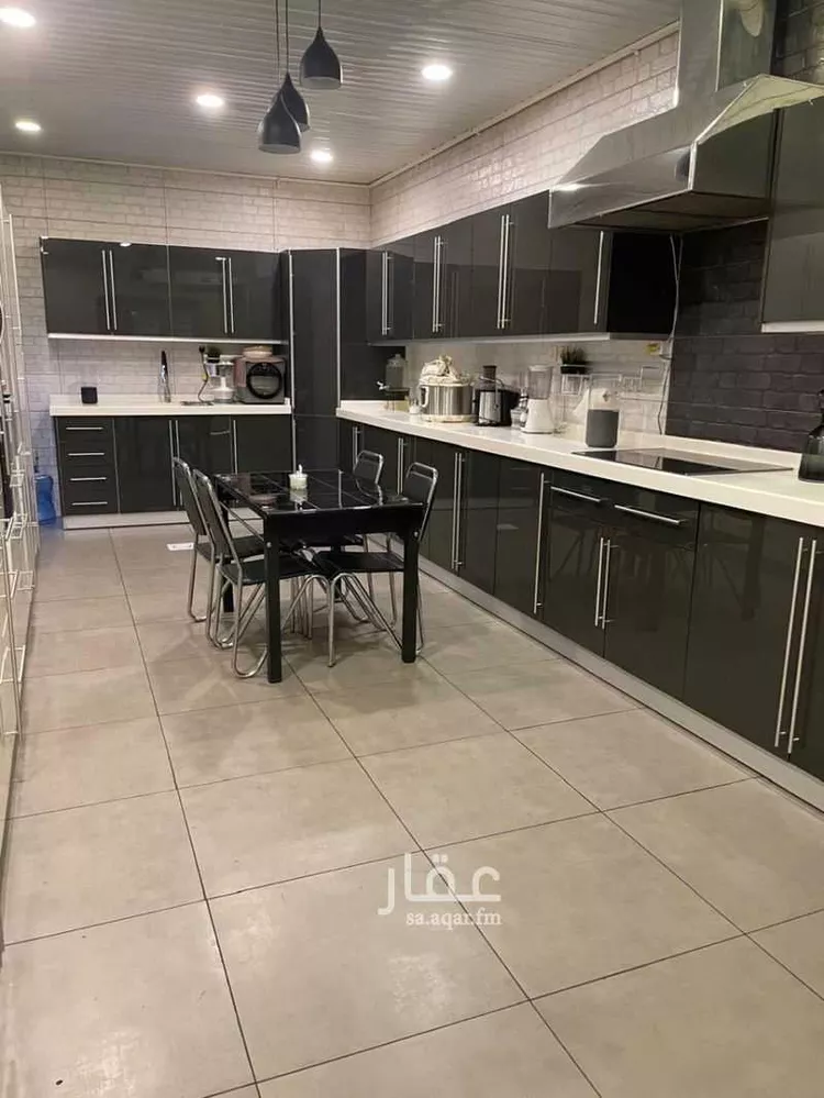 فيلا للبيع في شارع الضحاك بن ربيعة, حي أحد, مدينة الدمام, المنطقة الشرقية صورة 4