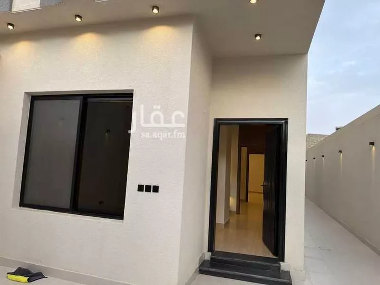 دور للبيع في شارع الغالي, حي الحزم, مدينة الرياض, منطقة الرياض صورة 2