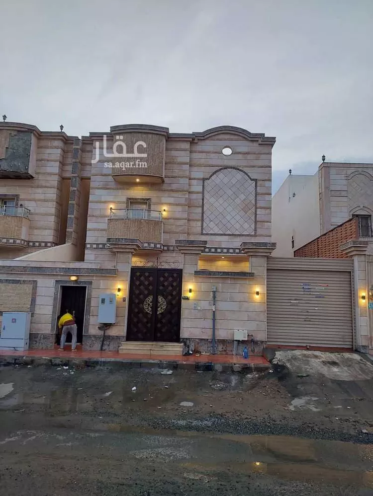 فيلا للبيع في شارع طلحه بن نفع, حي الحمدانية, مدينة جدة, منطقة مكة المكرمة صورة 2