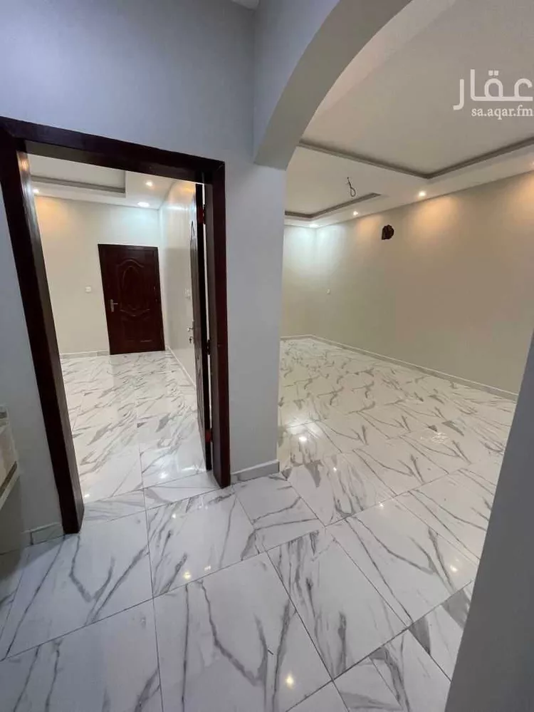 فيلا للإيجار في شارع عدي بن نوفل ، حي المنار ، الدمام ، الدمام صورة 2