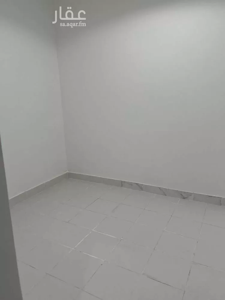 فيلا للإيجار في شارع عبدالله بن حبان, حي الرمال, مدينة الرياض, منطقة الرياض صورة 2