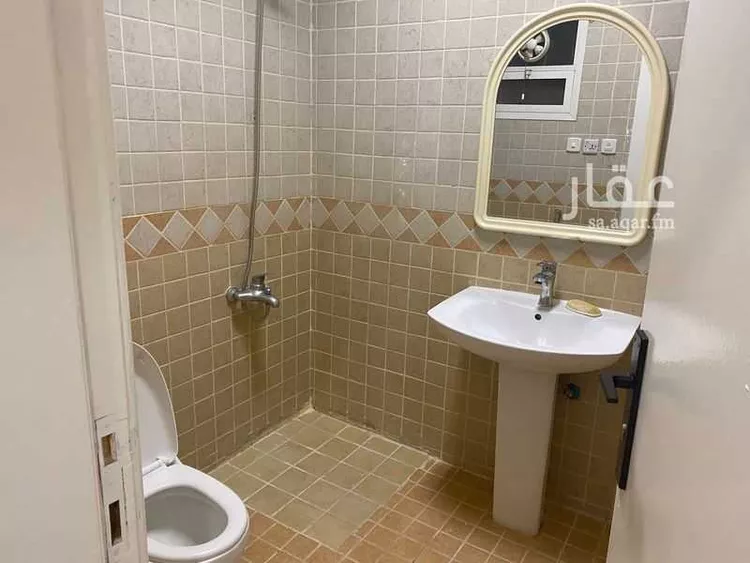 شقة للإيجار في شارع محمد بن مسلمة الانصاري, حي الملز, مدينة الرياض, منطقة الرياض صورة 5