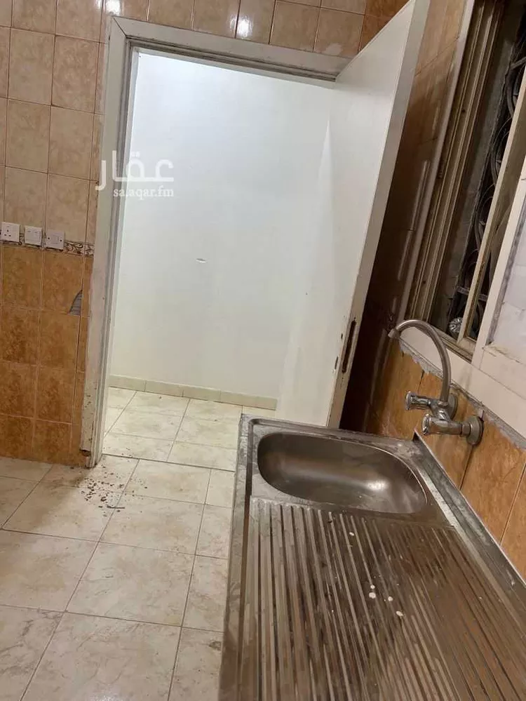 شقة للإيجار في شارع رقم 38 ، حي الندوة ، الرياض ، منطقة الرياض صورة 3
