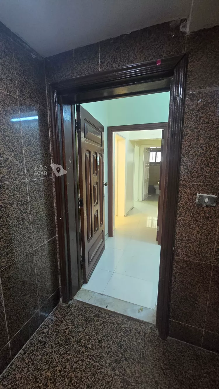شقة للإيجار في شارع عبدالرحمن بن عتبه, حي البوادي, مدينة جدة, منطقة مكة المكرمة