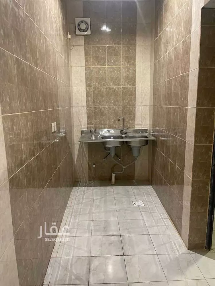 شقة للإيجار في شارع اللواء ، حي المحالة ، ابها ، منطقة عسير صورة 3