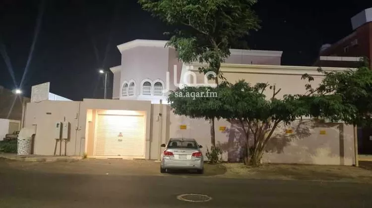فيلا للإيجار في شارع طريق الملك فهد بن عبدالعزيز, حي الملك عبدالله, مدينة حائل, منطقة حائل صورة 2