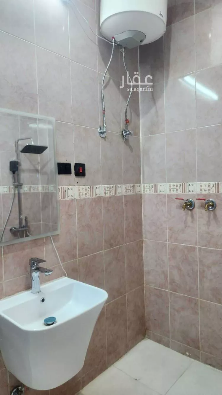 شقة للإيجار في شارع ثابت ابن صهيب ابن كرز, حي المعترض, مدينة الطائف, منطقة مكة المكرمة صورة 3