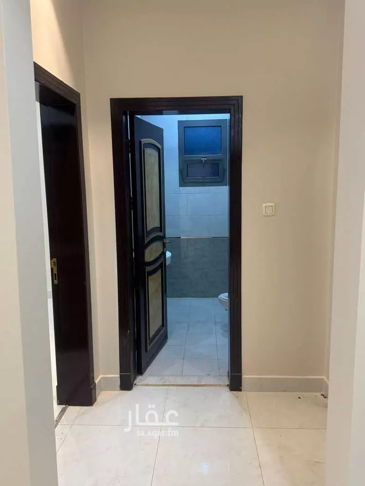 Building for Rent in Riyadh Al Yarmouk
