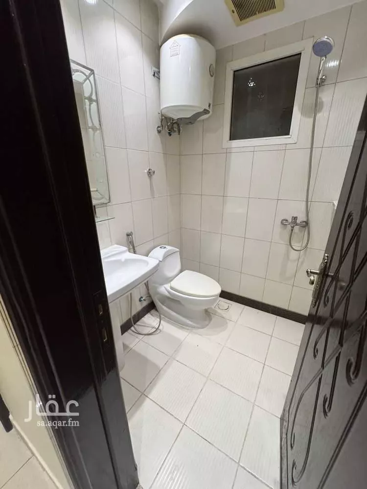 فيلا للإيجار في شارع السيوطي, حي قرطبة, مدينة الرياض, منطقة الرياض صورة 4