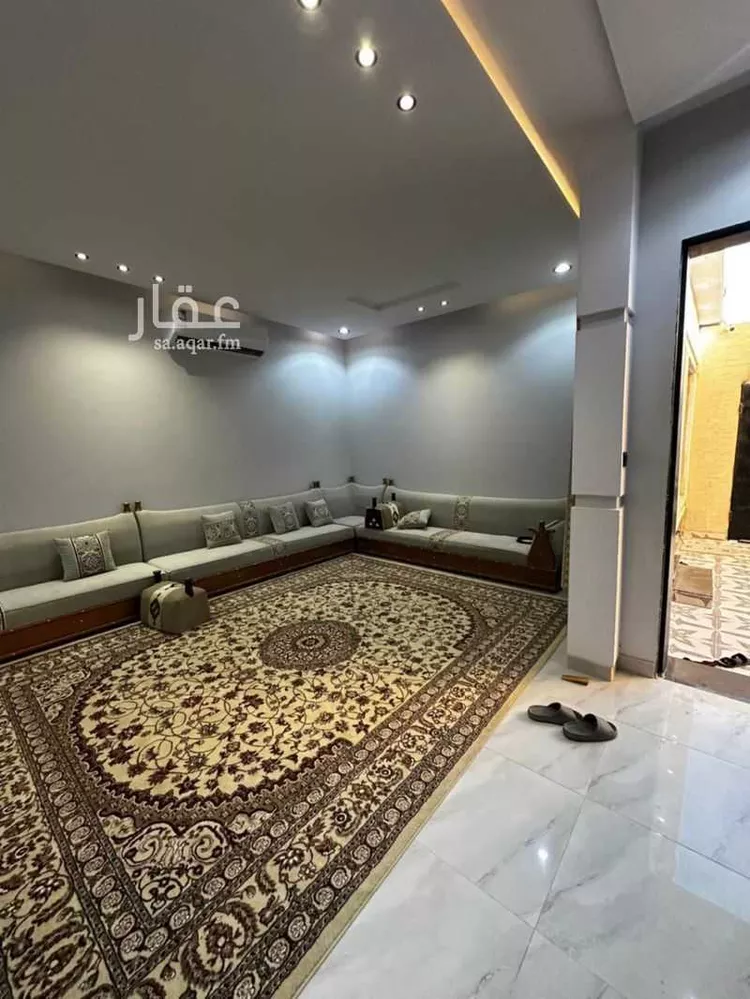 فيلا للبيع في شارع 20, حي بدر, مدينة الرياض, منطقة الرياض 8