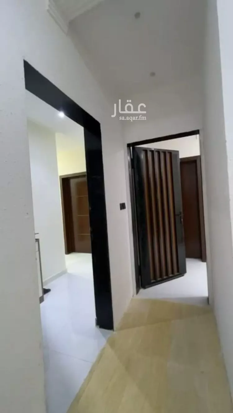 دور للإيجار في شارع محمد الصناع, حي بدر, مدينة الرياض, منطقة الرياض صورة 2