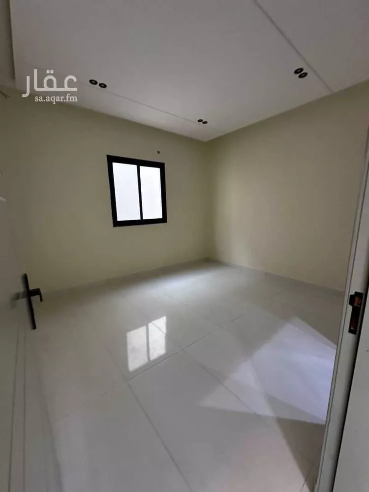 دور للإيجار في شارع العزم, حي بدر, مدينة الرياض, منطقة الرياض صورة 2
