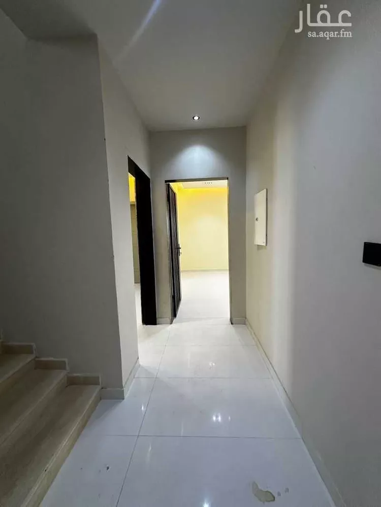 دور للإيجار في شارع العزم, حي بدر, مدينة الرياض, منطقة الرياض صورة 4