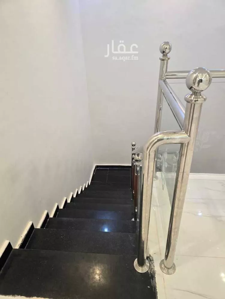 فيلا للبيع في شارع 15, حي بدر, مدينة الرياض, منطقة الرياض 7