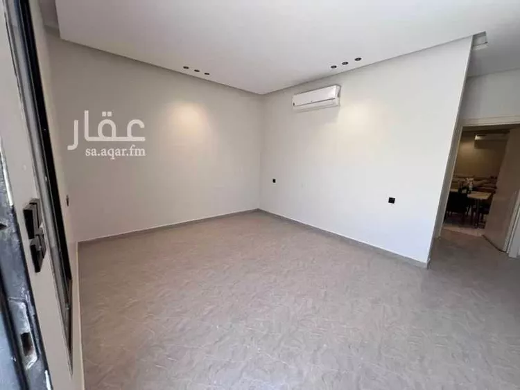 دور للإيجار في شارع محمد الديناري, حي بدر, مدينة الرياض, منطقة الرياض صورة 2