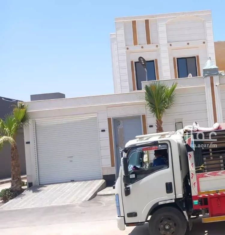 فيلا للإيجار في شارع إبراهيم بن المحب المطيري, حي بدر, مدينة الرياض, منطقة الرياض صورة 3