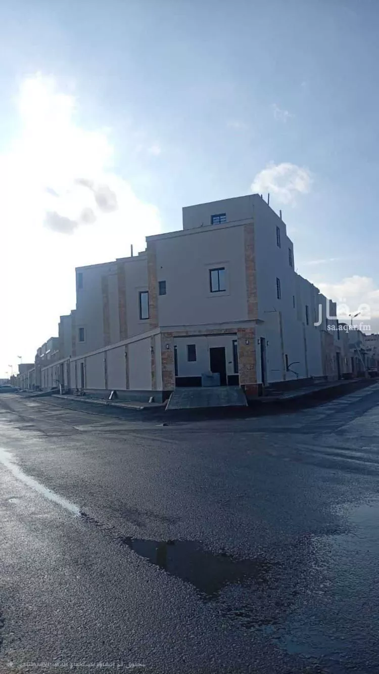 فيلا للإيجار في شارع مالك بن الحارث, حي بدر, مدينة الرياض, منطقة الرياض