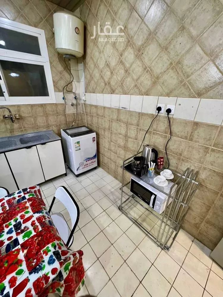 شقة للإيجار في شارع برزخ العروضي, حي العريجاء الغربي, مدينة الرياض, منطقة الرياض 11