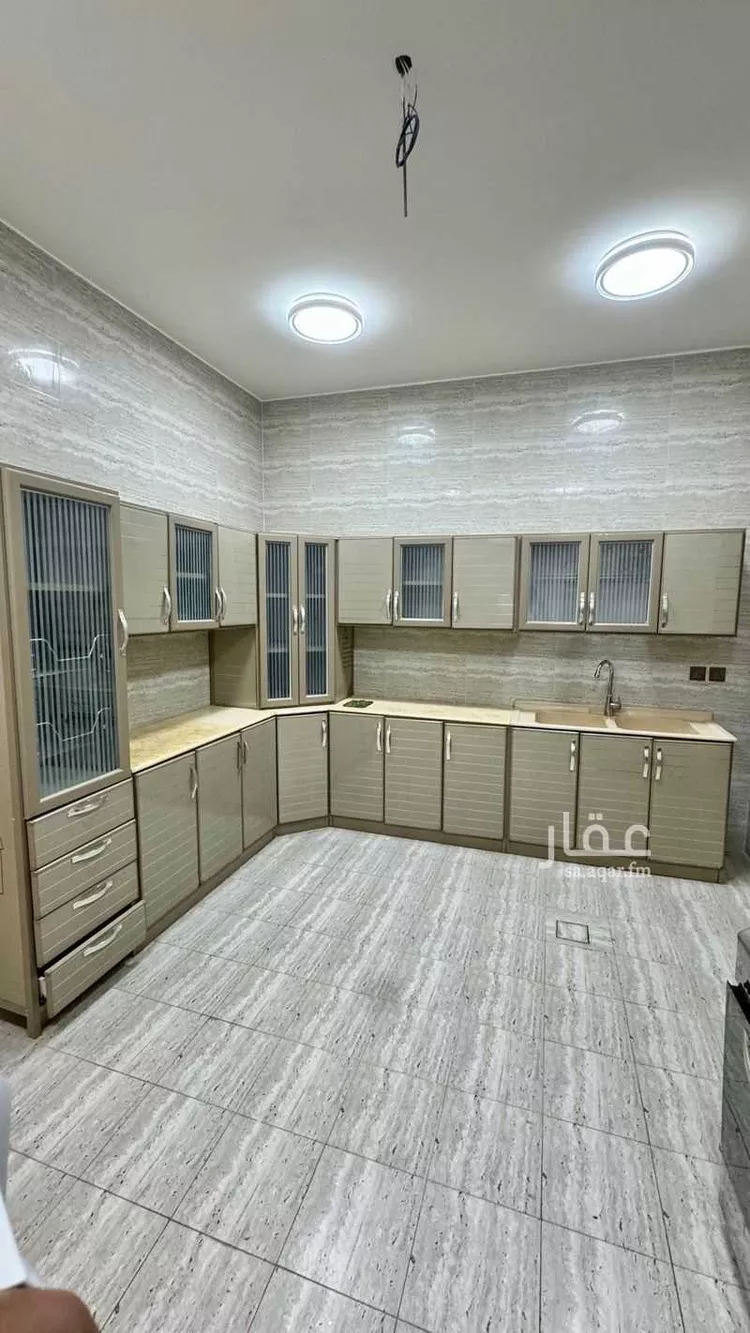 شقة للإيجار في شارع عائشة بنت أبي الفتح, حي المهدية, مدينة الرياض, منطقة الرياض 13