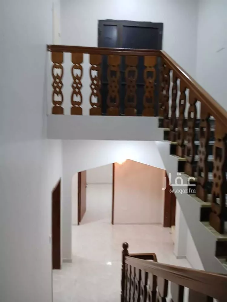 فيلا للإيجار في شارع الدليل, حي النزهة, مدينة الدمام, المنطقة الشرقية صورة 3