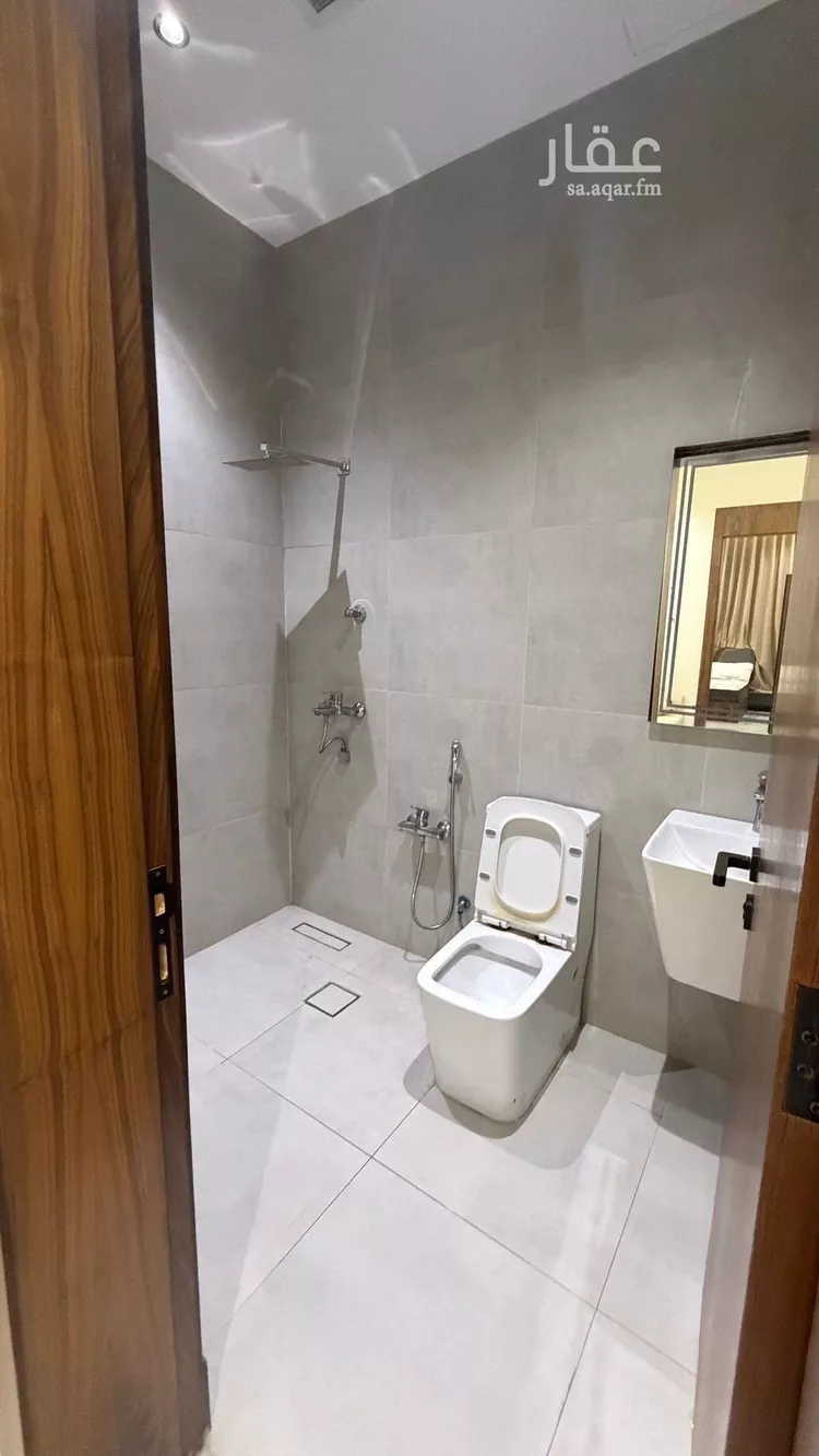 شقة للإيجار في شارع سكاكا, حي ظهرة لبن, مدينة الرياض, منطقة الرياض