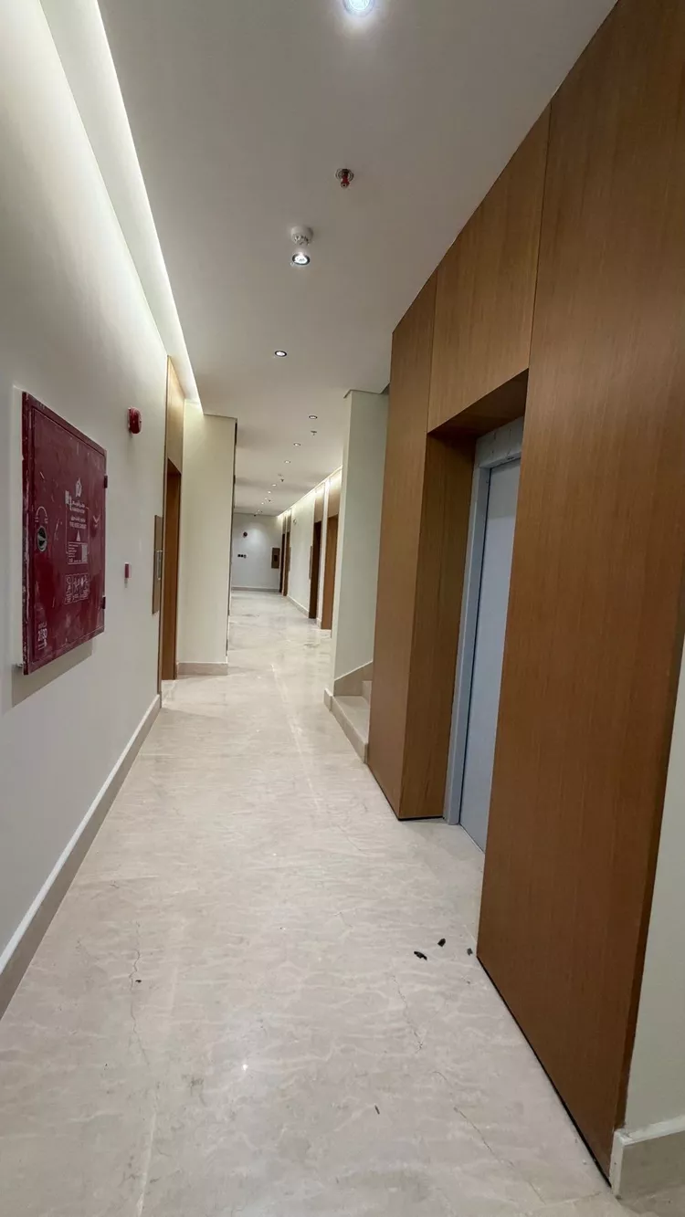 عمارة للبيع في شارع نجران, حي ظهرة لبن, مدينة الرياض, منطقة الرياض 18