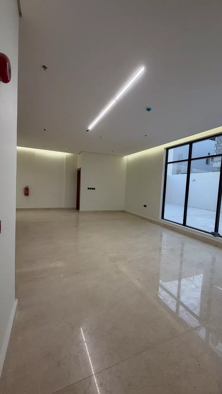 عمارة للبيع في شارع نجران, حي ظهرة لبن, مدينة الرياض, منطقة الرياض 11
